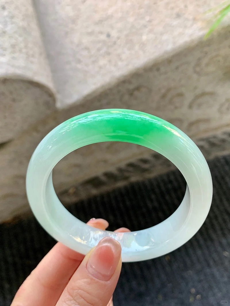 图片[1]-正圈白绿分明的白底青